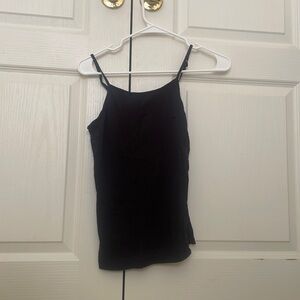 women’s black tank top